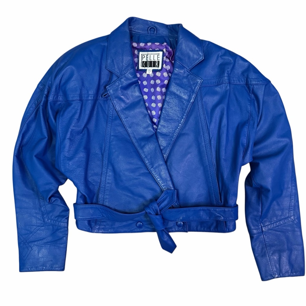 Vintage 80s Pelle Cuir electric blue cropped 100% leather jacket. Size small.‎